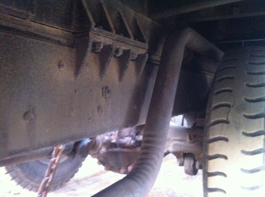 สิบล้อราคาประหยัดขึ้นรถเกี่ยวแมคโคเครื่อง175แรงทิฟฟี่เพาเวอร์ 450000