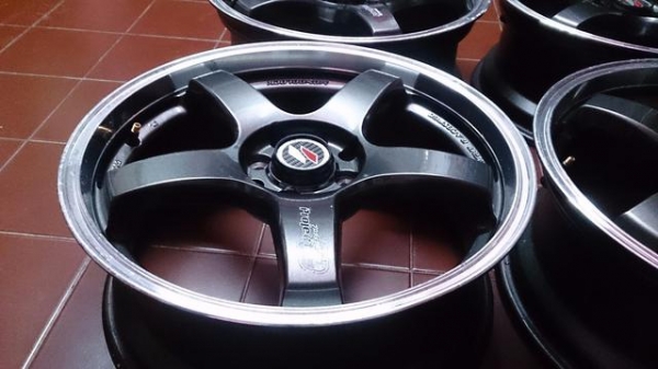 Lenso project D1 ขอบ 17x7 4x100,114 สวยๆ เชิญครับ