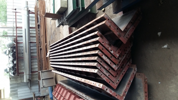 แบบหล่อเสา