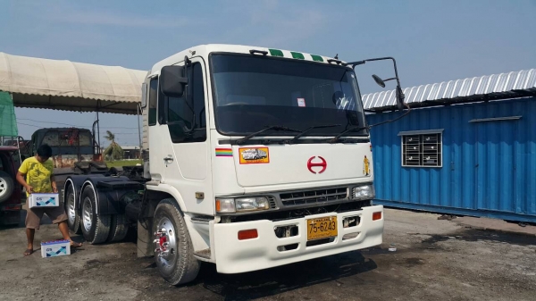 ขายหัวลาก320แรงเครื่องP11Cเบรคแห้ง2เพลา530,000บาท