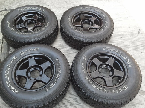 Max + Yokohama AT 265/70/16 ปี12 สวยๆ 1ชุด