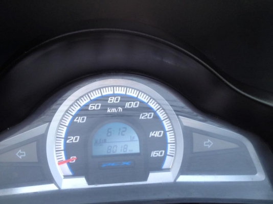 All New Pcx สีแดง ปี 2015 รถ 6 เดือน สภาพป้ายแดง ราคา เบา ๆ