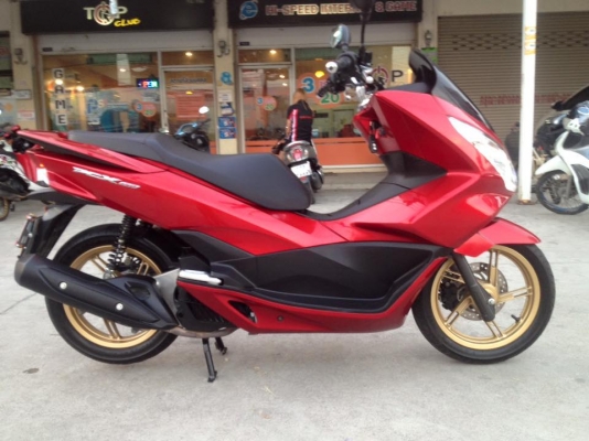 All New Pcx สีแดง ปี 2015 รถ 6 เดือน สภาพป้ายแดง ราคา เบา ๆ
