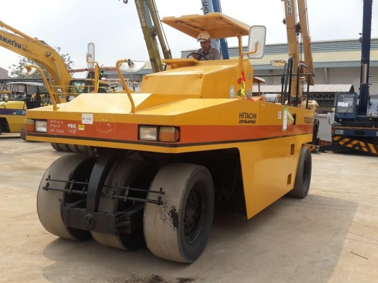 Hitachi (Dynapac) RT200WT