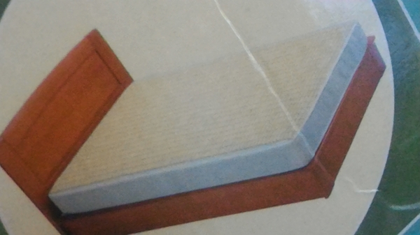 เสื่อไม้ไผ่ลดอการเจ็บหลังและช่วยเพิ่มการระบายอากาศปูบนพื้นหรือปูทับบนที่นอนวัสดุอืนๆช่วยป้องกันภูมิแพ้แบบถัดต่อเรียงกัน