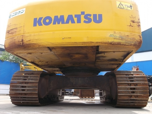เก่านอก KOMATRU PC200-7