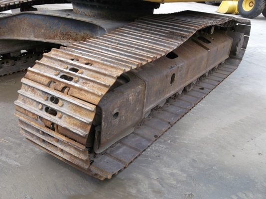 เก่านอก KOMATRU PC200-7