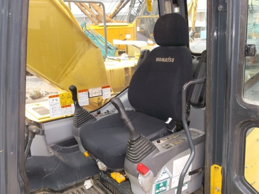 เก่านอก KOMATRU PC200-7