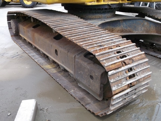 เก่านอก KOMATRU PC200-7