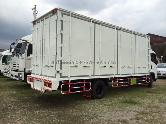รถบรรทุกอีซูซุ 6 ล้อ รุ่น FRR  210 แรงม้า