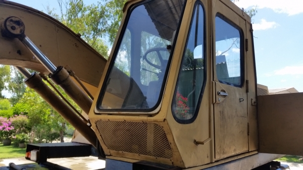 ขายเครื่องจักรกลหนัก