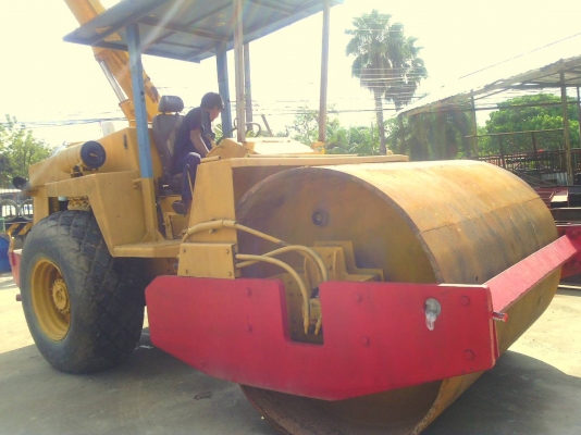 ขายรถบด DYNAPAC CA25 10 ตันสั่นสะเทือน เพลาเดี่ยว เปลือกเดียว เอกสารเล่มทะเบียน ราคา 550000