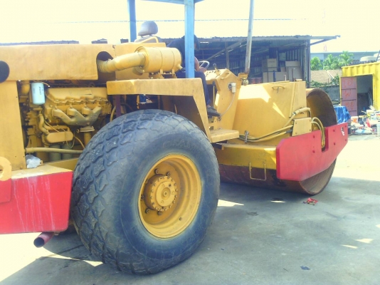 ขายรถบด DYNAPAC CA25 10 ตันสั่นสะเทือน เพลาเดี่ยว เปลือกเดียว เอกสารเล่มทะเบียน ราคา 550000