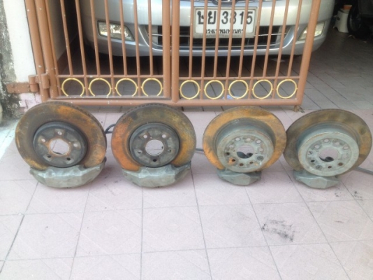 เบรค 3UZ หน้าหลังครบชุดเก่าญี่ปุ่นเเท้สภาพสวย เบรค 3UZ หน้าหลังครบชุดเก่าญี่ปุ่นเเท้สภาพสวย