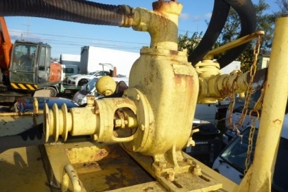 ขายรถบดล้อยาง 9 ล้อ SAKAI พร้อมใช้งาน นำเข้าจากญี่ปุ่น ติดต่อคุณ อิทธิวัฒน์ 095-7467778