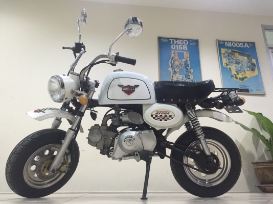 ขายกอลิล่าสีขาว 125cc