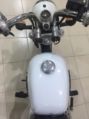 ขายกอลิล่าสีขาว 125cc