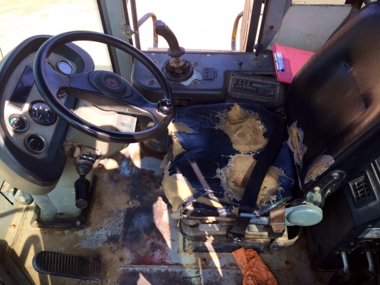 ขายด่วน รถตักล้อยาง U- MAX รุ่น XL50E  สภาพดี  พร้อมใช้งาน