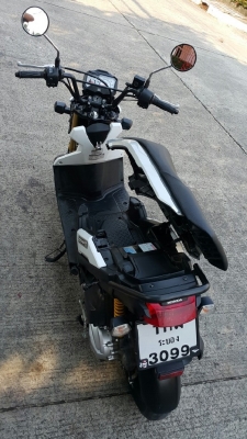 ขาย Zoomer X สีขาว จดทะเบียน สิงหาคม 2556