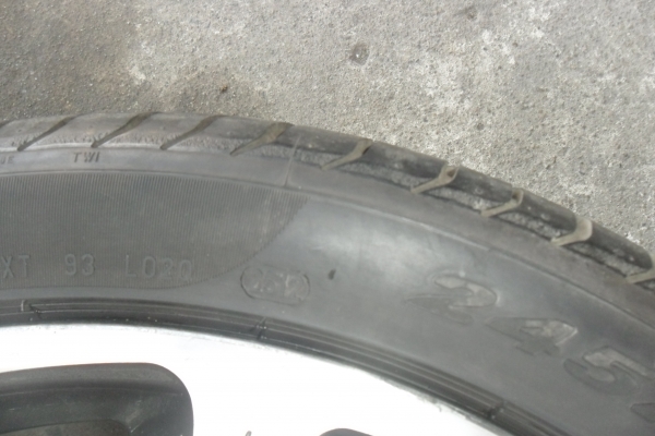 ล้อแม็ก19นิ้ว5รู114 พร้อมยาง สวยๆ 4 ล้อ ราคา 9900 บาท