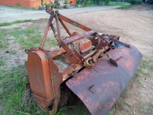 (ด่วนลดราคา 2ุ65000) รถไถ่ฟอร์ด 6600 T3.  พร้อมใช้งาน เล่มติดมือ...