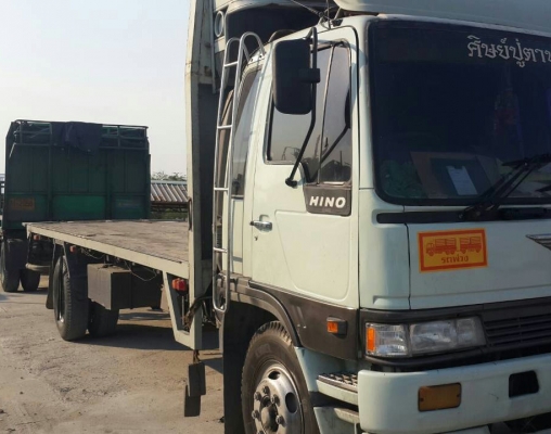 หกล้อ ฮีโน่ FF3H195 พื้นเรียบ ยาว7.20ม สภาพพร้อมใช้ สวยกริ๊ปบางเดิมทั้งคัน เล่มทะเบียนพร้อมโอน