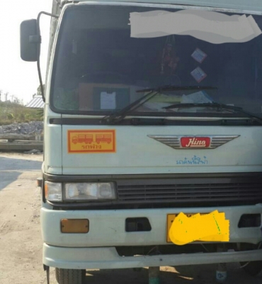 หกล้อ ฮีโน่ FF3H195 พื้นเรียบ ยาว7.20ม สภาพพร้อมใช้ สวยกริ๊ปบางเดิมทั้งคัน เล่มทะเบียนพร้อมโอน