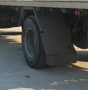 หกล้อ ฮีโน่ FF3H195 พื้นเรียบ ยาว7.20ม สภาพพร้อมใช้ สวยกริ๊ปบางเดิมทั้งคัน เล่มทะเบียนพร้อมโอน