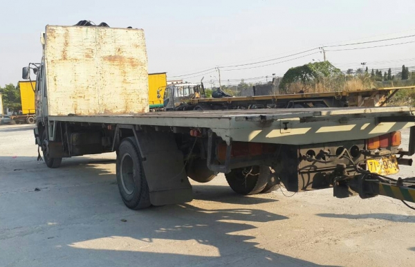 หกล้อ ฮีโน่ FF3H195 พื้นเรียบ ยาว7.20ม สภาพพร้อมใช้ สวยกริ๊ปบางเดิมทั้งคัน เล่มทะเบียนพร้อมโอน