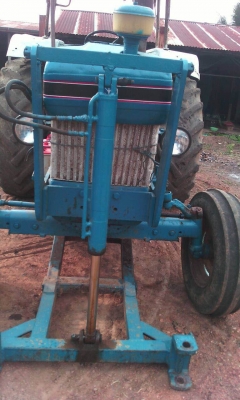 ขายรถไถฟอร์ด 5500 รุ่น 77 รถใช้งานอยู่ปกติ พร้อมดันหน้า และหาง 3