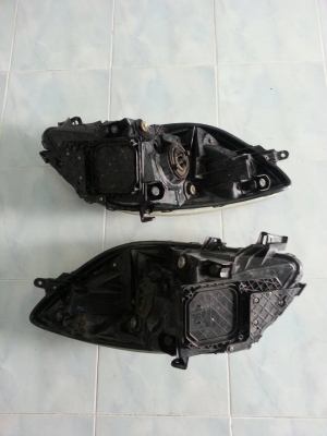 ขายไฟหน้า toyota yaris ปี 2007 1 คู่ ใสๆ โคมไม่เหลือง ราคา 1,290 บาท พร้อมจัดส่งค่ะ ขายไฟหน้า toyota yaris ปี 2007 1 คู่ ใสๆ โคมไม่เหลือง ราคา 1,290 บาท พร้อมจัดส่งค่ะ