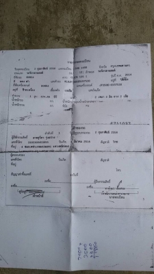 ขาย HONDA CLICK 125 i I-Dling Stop ล้อแม็ก ปี 58 เดือนกุมภาพันธ์ (ก่อนไฟ LED) เครื่องดีเดิมๆ วิ่งน้อย ภายนอกชุดสีดี มีแคร้งสายพานลอกๆ โดนฉี่สุนัข เล่มพร้อมโอน