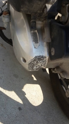 ขาย HONDA CLICK 125 i I-Dling Stop ล้อแม็ก ปี 58 เดือนกุมภาพันธ์ (ก่อนไฟ LED) เครื่องดีเดิมๆ วิ่งน้อย ภายนอกชุดสีดี มีแคร้งสายพานลอกๆ โดนฉี่สุนัข เล่มพร้อมโอน