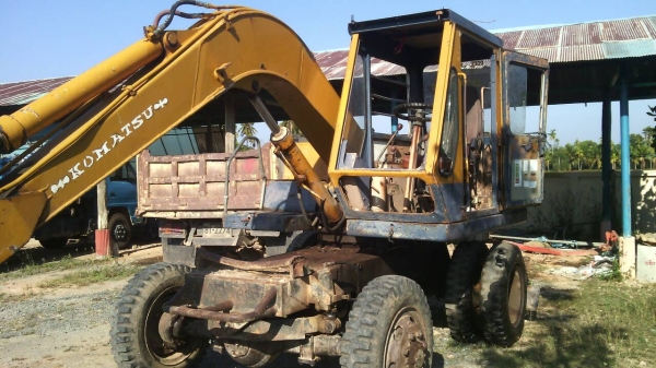 ขายรถ รถแม็กโคล้อยาง โคมัสสุ PW60-1 ขายรถ รถแม็กโคล้อยาง โคมัสสุ PW60-1