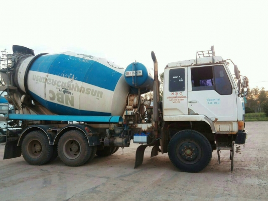 ขาย10ล้อโม่ปูน. 7คิว. ของBMK. สภาพสวยมากๆพร้อมใช้สุดๆ