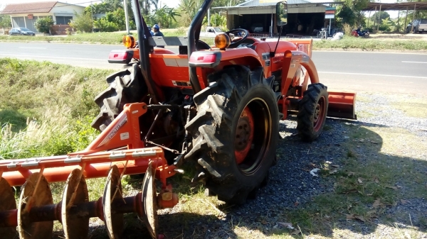 ขาย แทร๊กเตอร์คูโบต้าL4708DT-2 ขาย แทร๊กเตอร์คูโบต้าL4708DT-2