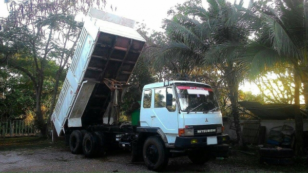 10ล้อ2เพลาดั้ม "หลงโบ" MITSUBISHI FUSO TF-220 แรง 10สปีด ซีเรียลสูง ดั้มเหล็กสามมิตรฯ เดิมบาง **ขาย MITSU.FUSO TF-220HP 10SPEED "หลงเทอร์โบ" 2เพลาดั้มสามมิตรฯ สภาพสวย เดิมบาง เบรคใหญ่ เพลาบุ๋ม พร้อมใช้งาน MITSUBIS 10ล้อ2เพลาดั้ม "หลงโบ" MITSUBISHI FUSO TF-220 แรง 10สปีด ซีเรียลสูง ดั้มเหล็กสามมิตรฯ เดิมบาง **ขาย MITSU.FUSO TF-220HP 10SPEED "หลงเทอร์โบ" 2เพลาดั้มสามมิตรฯ สภาพสวย เดิมบาง เบรคใหญ่ เพลาบุ๋ม พร้อมใช้งาน MITSUBIS