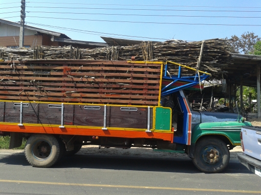 ขาย 6 ล้อหน้ายาว ทะเบียนพร้อมโอน  เครื่องดี คัซซีสวยตลอดเส้น ช่วงล่างใหญ่