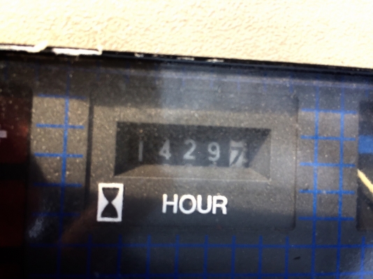 ขายรถนำเข้า Komatsu รุ่น11 ขนาด2ตัน เครื่องยนต์ดีเซล เกียร์ธรรมดา ยก3เมตร