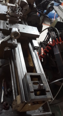 ขายครับขาย เครื่องกลึง ขนาด 4 ฟุต 2 เพลา สภาพใช้งานได้ปกติ เดินโอโต้ 2 แกน กลึงเกลียว นิ้ว มิลได้ หัวจับ 5" รูผ่านคอ 1.1" สวิงงานผ่านราง 10" ไฟ 380v ไม่มีแท่นยันศูนย์ สภาพตามรูป 29000 บาท ขายครับขาย เครื่องกลึง ขนาด 4 ฟุต 2 เพลา สภาพใช้งานได้ปกติ เดินโอโต้ 2 แกน กลึงเกลียว นิ้ว มิลได้ หัวจับ 5" รูผ่านคอ 1.1" สวิงงานผ่านราง 10" ไฟ 380v ไม่มีแท่นยันศูนย์ สภาพตามรูป 29000 บาท