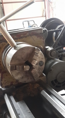 ขายครับขาย เครื่องกลึง ขนาด 4 ฟุต 2 เพลา สภาพใช้งานได้ปกติ เดินโอโต้ 2 แกน กลึงเกลียว นิ้ว มิลได้ หัวจับ 5" รูผ่านคอ 1.1" สวิงงานผ่านราง 10" ไฟ 380v ไม่มีแท่นยันศูนย์ สภาพตามรูป 29000 บาท ขายครับขาย เครื่องกลึง ขนาด 4 ฟุต 2 เพลา สภาพใช้งานได้ปกติ เดินโอโต้ 2 แกน กลึงเกลียว นิ้ว มิลได้ หัวจับ 5" รูผ่านคอ 1.1" สวิงงานผ่านราง 10" ไฟ 380v ไม่มีแท่นยันศูนย์ สภาพตามรูป 29000 บาท