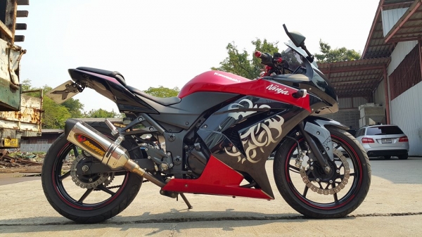 Ninja250 7000 กิโลแท้ ปี 2012 Special edition สภาพสวย ไม่ล้มไม่ชน