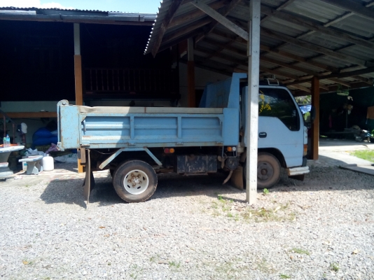 (ปิดการขายแล้วคับ ไป จ.ตรัง)6 ล้อดั้มอีซูสุ  88  แรงม้า (รถห้างแท้เดิม)ปี39 พร้อมใช้งาน เล่มติดมือ...