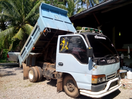 (ปิดการขายแล้วคับ ไป จ.ตรัง)6 ล้อดั้มอีซูสุ  88  แรงม้า (รถห้างแท้เดิม)ปี39 พร้อมใช้งาน เล่มติดมือ...