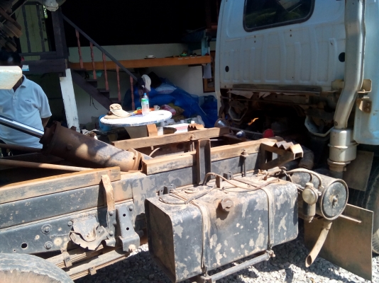 (ปิดการขายแล้วคับ ไป จ.ตรัง)6 ล้อดั้มอีซูสุ  88  แรงม้า (รถห้างแท้เดิม)ปี39 พร้อมใช้งาน เล่มติดมือ...