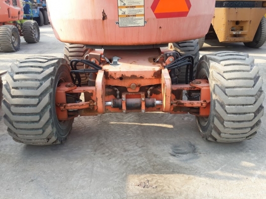 เก่านอก รถกระเช้า450J