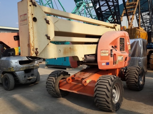 เก่านอก รถกระเช้า450J