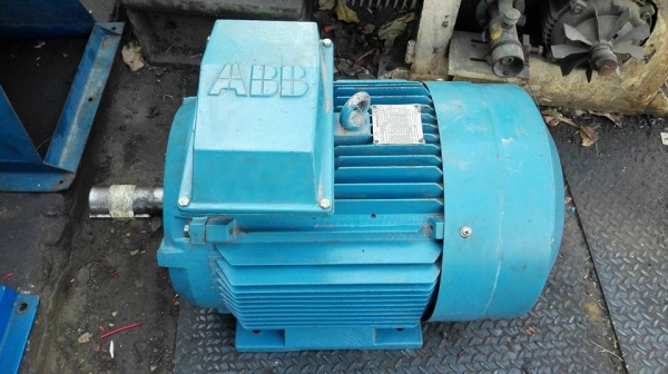 ==== SOLD ==== มอเตอร์ ABB GERMANY 50 HP. 380V. 1475 RPM. สดใหม่วิ่งเงียบพร้อมใช้.
