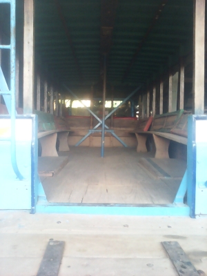 ขาย  รถโดยสาร ป้ายดำ เครื่อง อีสุ 115 แรง สภาพสวยมาก พร้อมใช้ พร้อมโอน ราคา150000 ต่อรอง  โทร 0631045909 กอล์ฟ