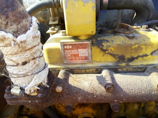 KOMATSU PC25 KOMATSU PC25